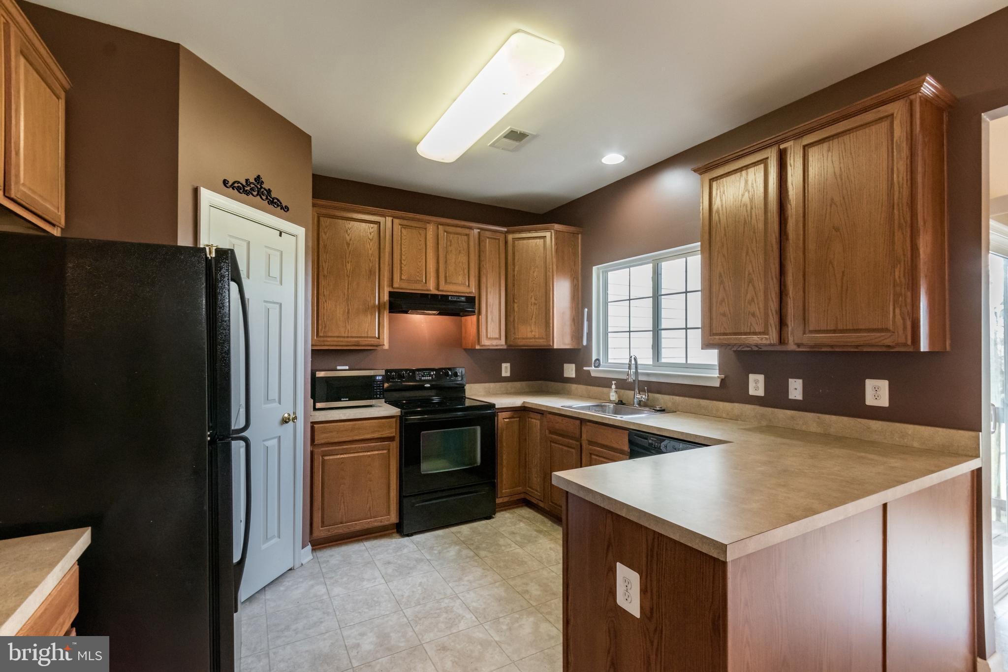 LEE'S RIDGE - Residential