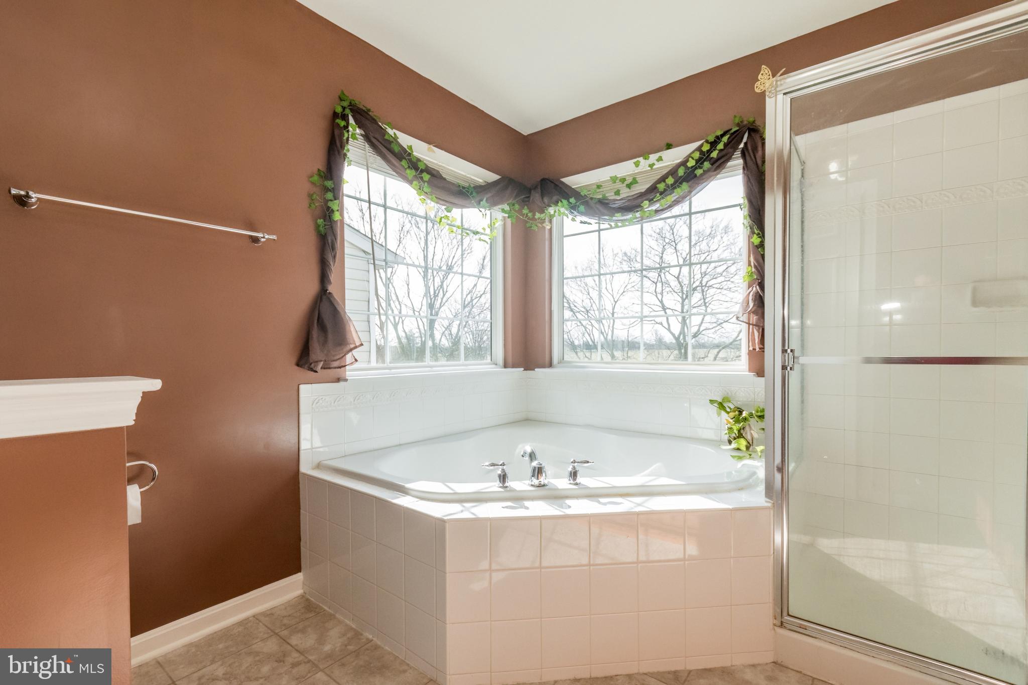 LEE'S RIDGE - Residential