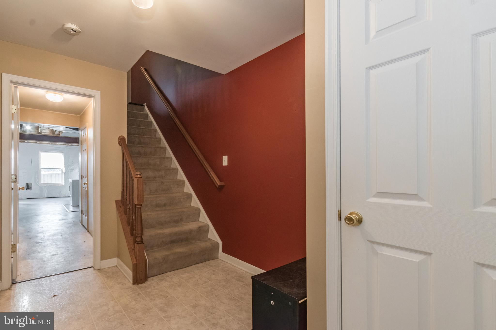 LEE'S RIDGE - Residential