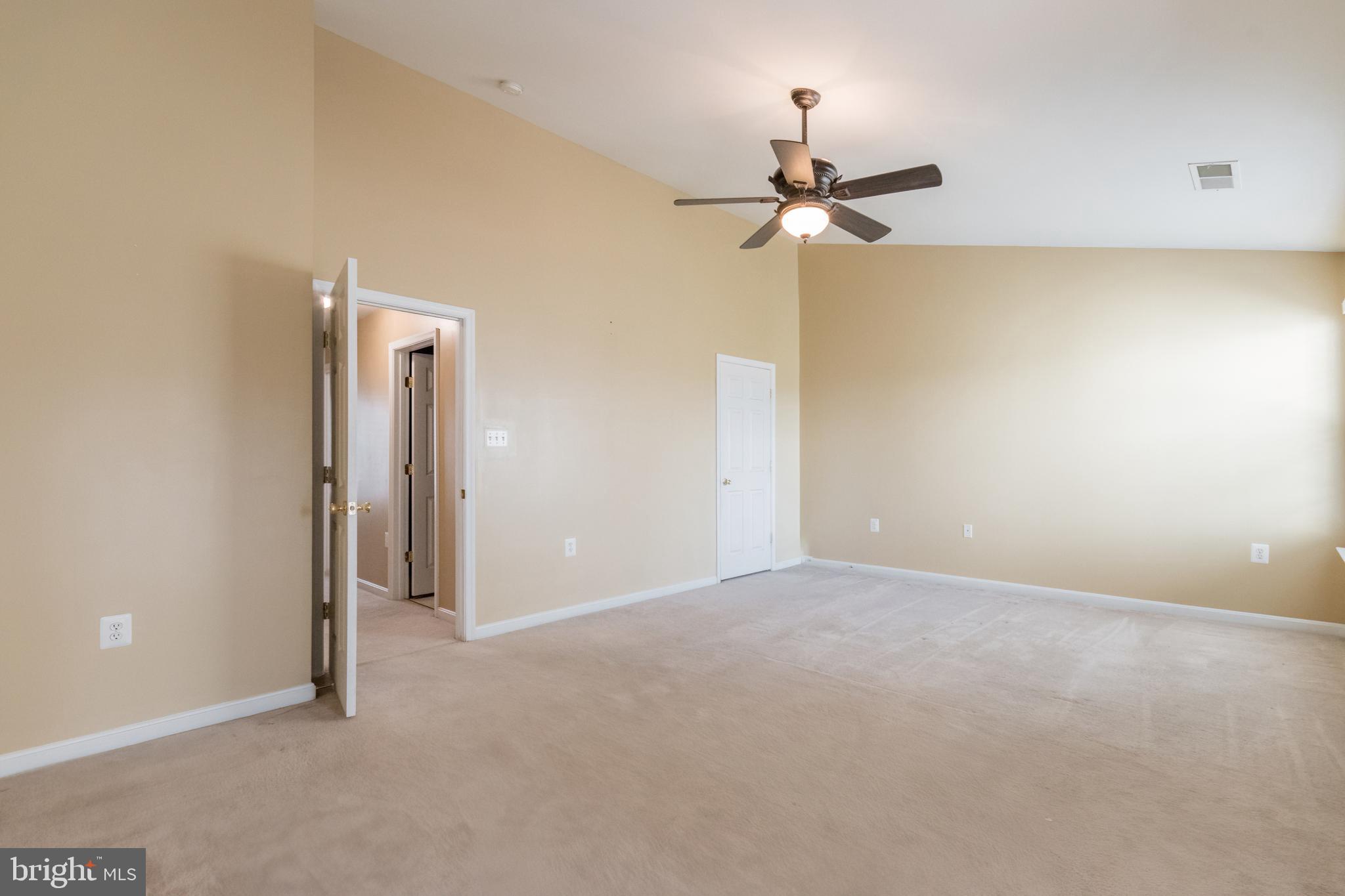 LEE'S RIDGE - Residential