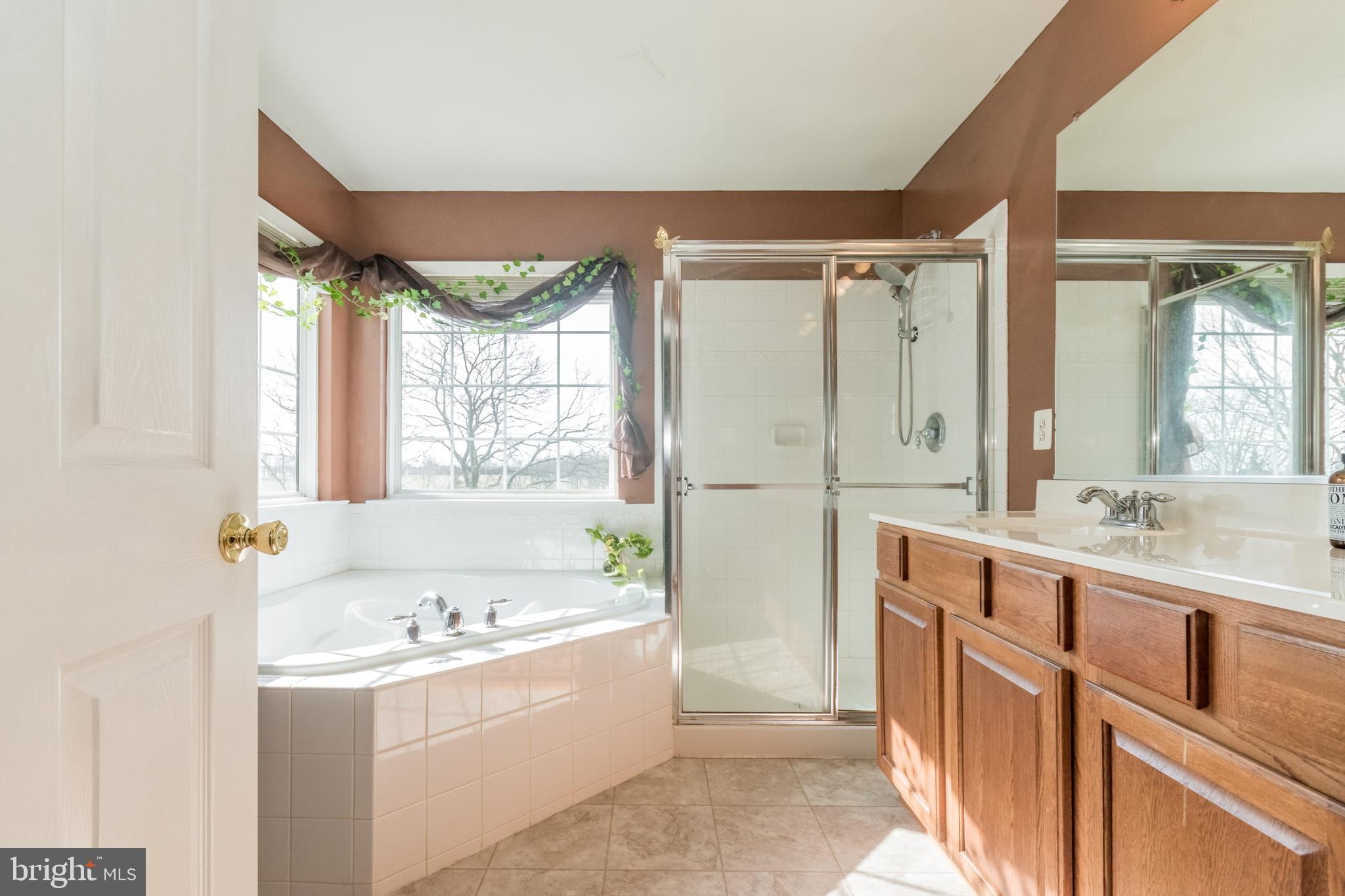 LEE'S RIDGE - Residential