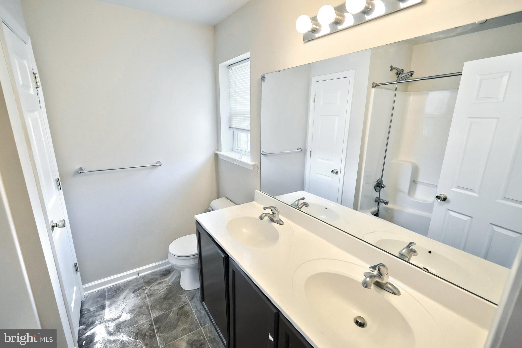 WOODCREST HILLS - Residential