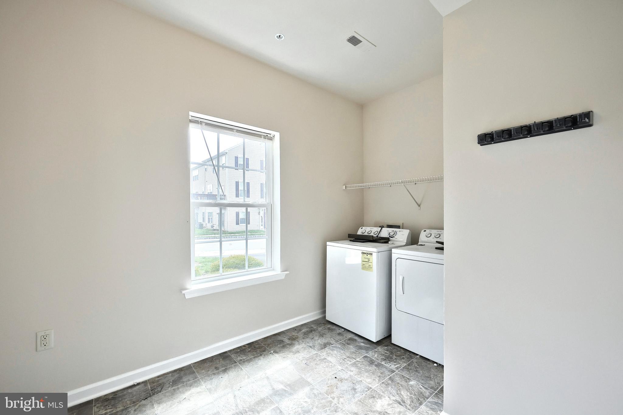 WOODCREST HILLS - Residential