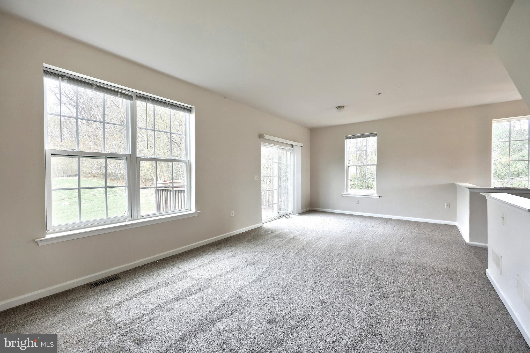 WOODCREST HILLS - Residential