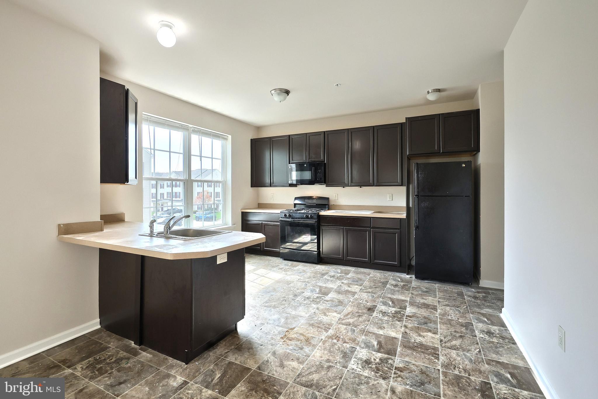 WOODCREST HILLS - Residential