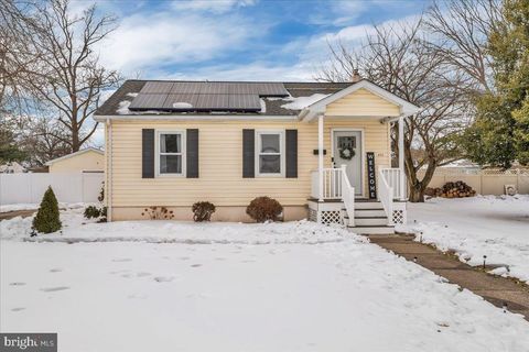 Photo of 431 Larchmont Drive, DELANCO, NJ 08075 (MLS # NJBL2104100)