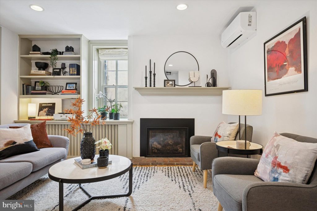 Photo of 112 W Gravers Lane, PHILADELPHIA, PA 19118 (MLS # PAPH2583592)