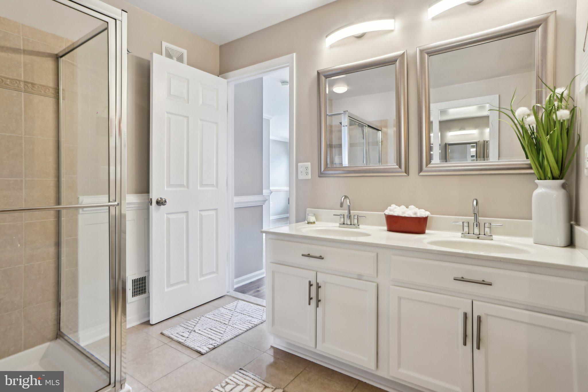 POWELLS RUN VILLAGE COND - Residential