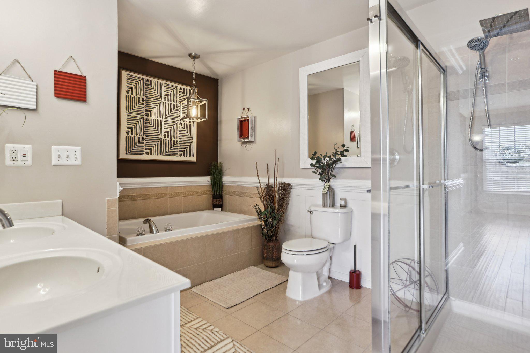 POWELLS RUN VILLAGE COND - Residential