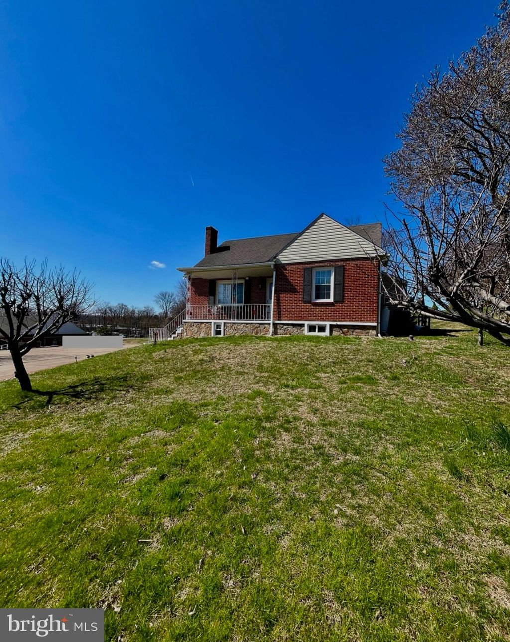 Photo of 253 N Guernsey Road, WEST GROVE, PA 19390 (MLS # PACT2120754)