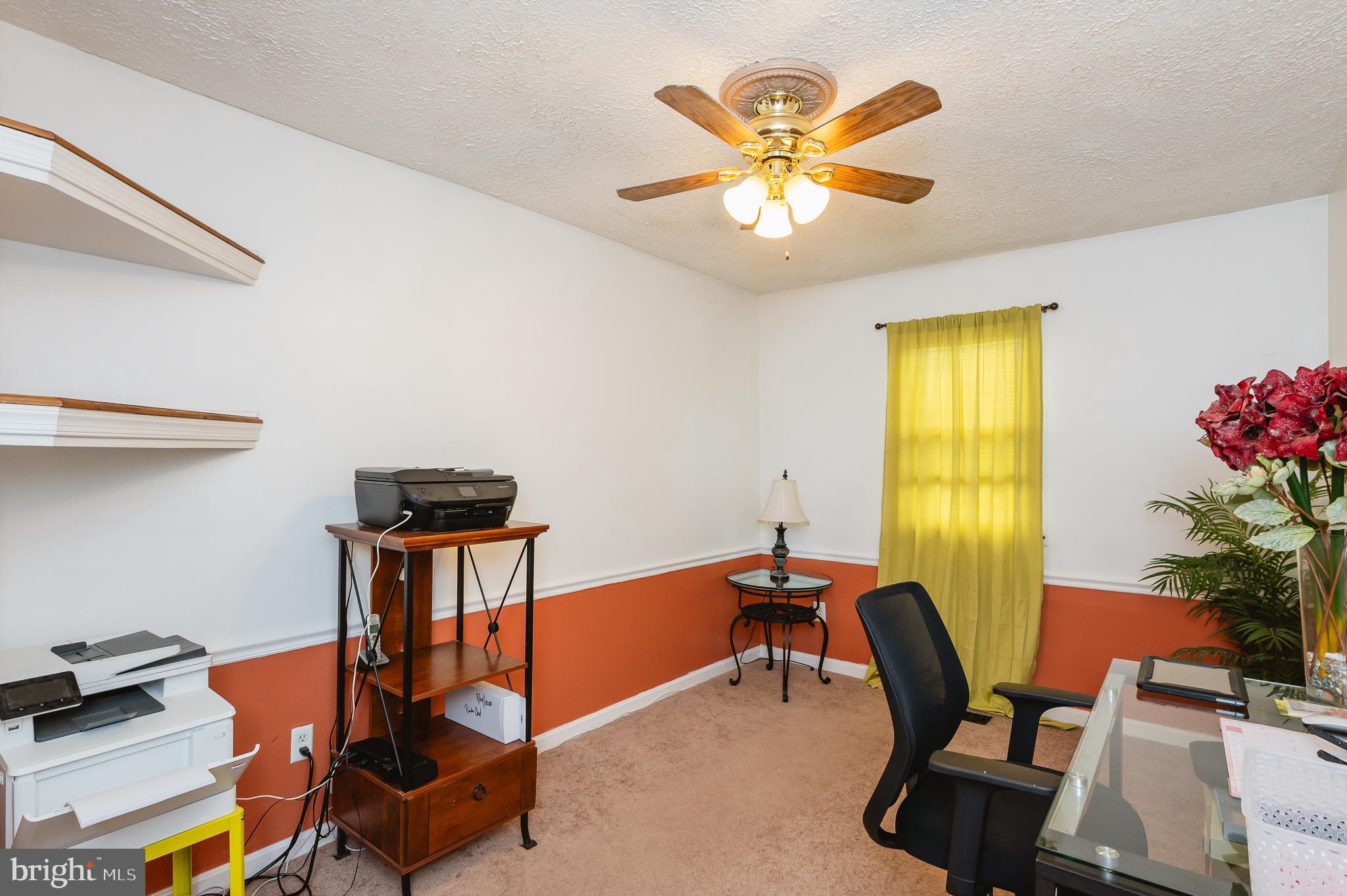 BRENTWOOD SQUARE - Residential