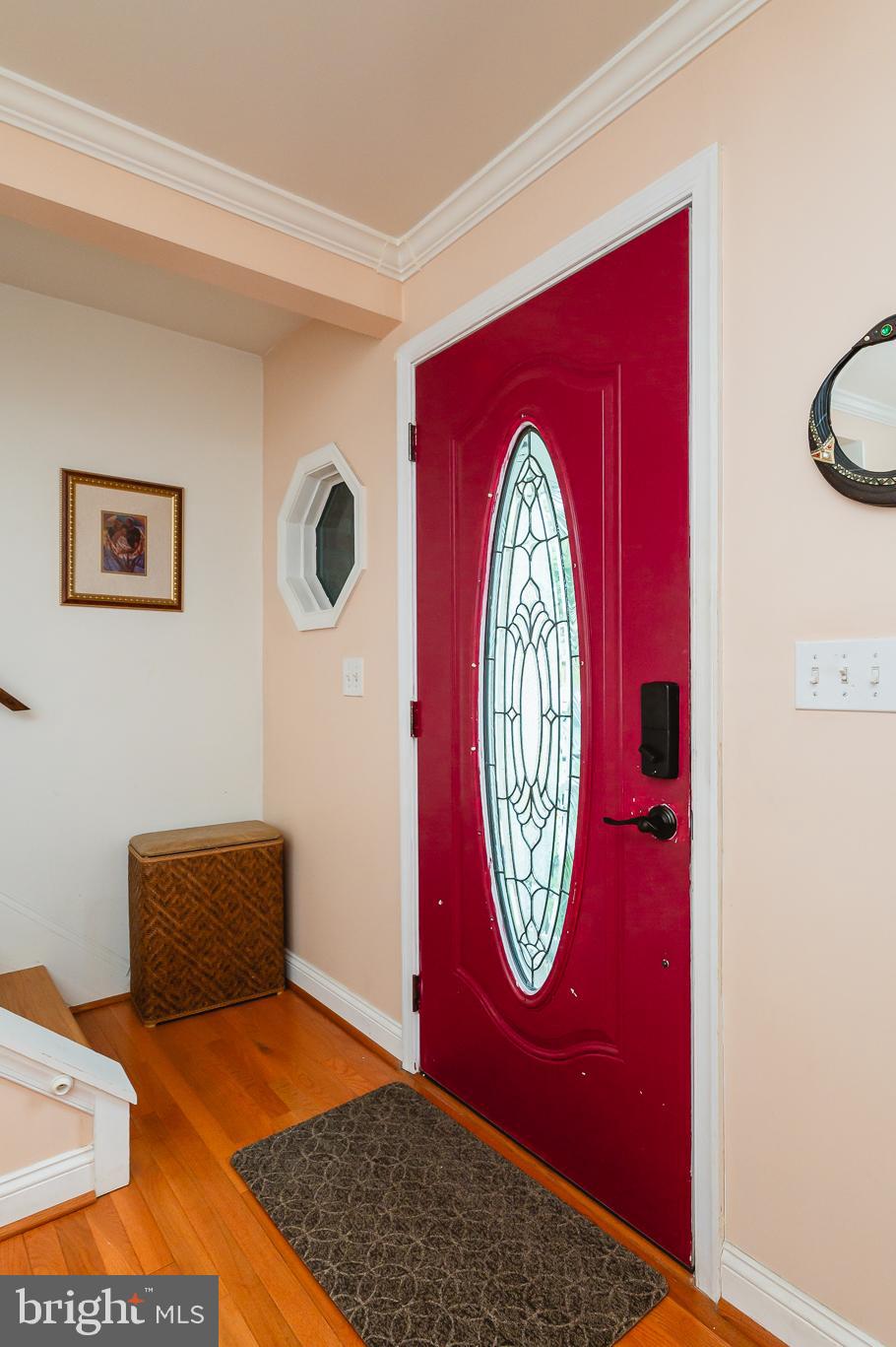 BRENTWOOD SQUARE - Residential