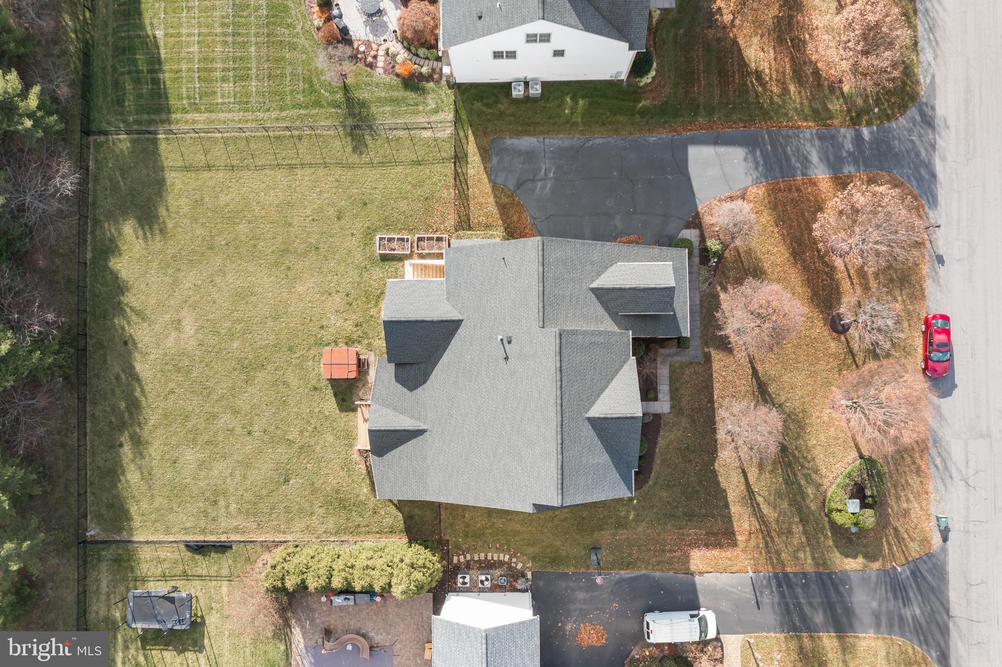 VILLAGE OF WAXPOOL - Residential