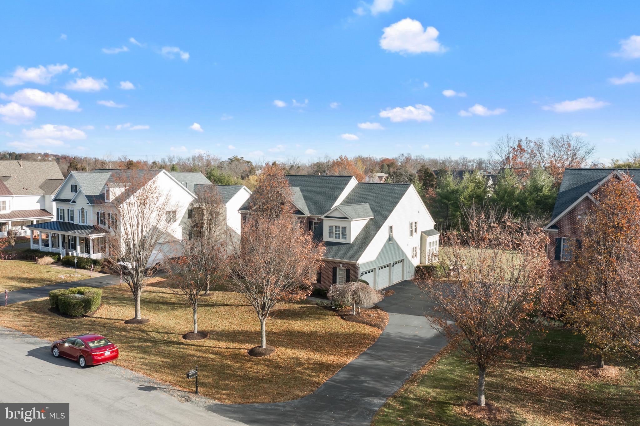 VILLAGE OF WAXPOOL - Residential