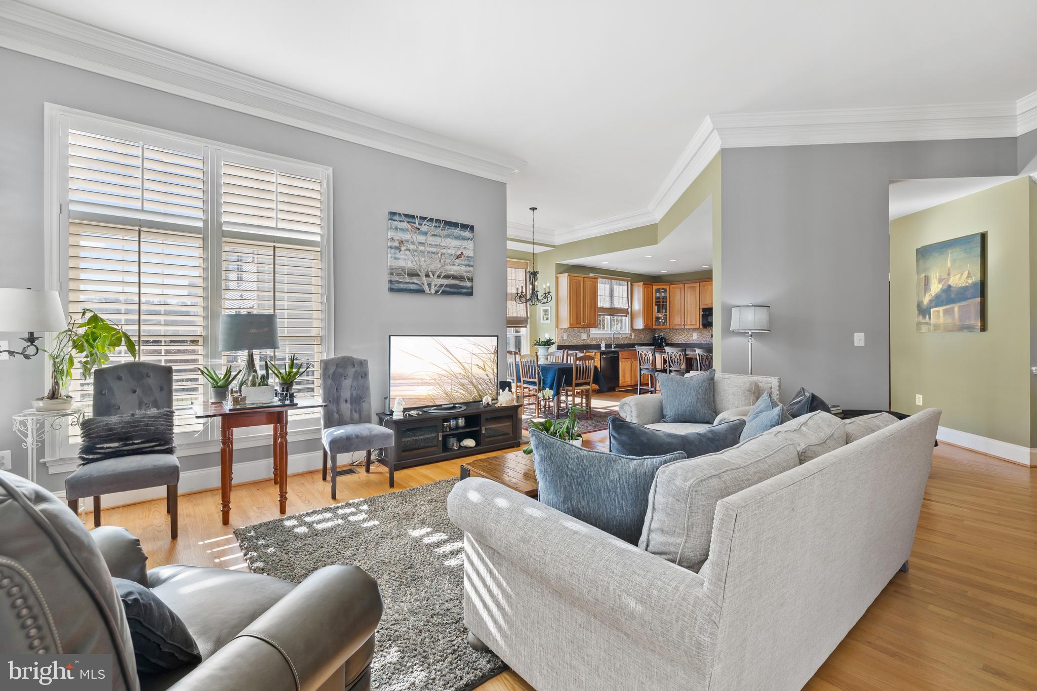 VILLAGE OF WAXPOOL - Residential