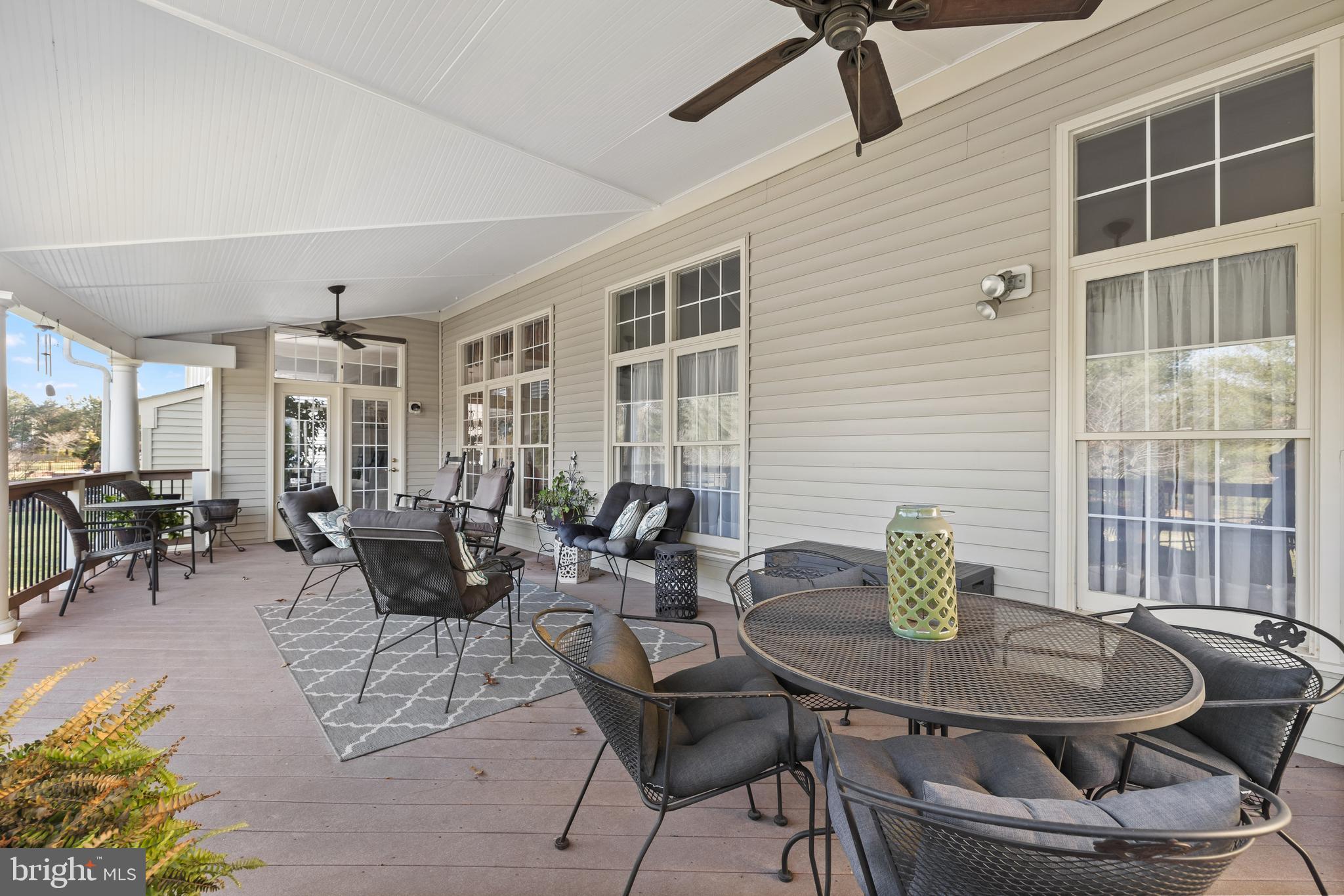 VILLAGE OF WAXPOOL - Residential