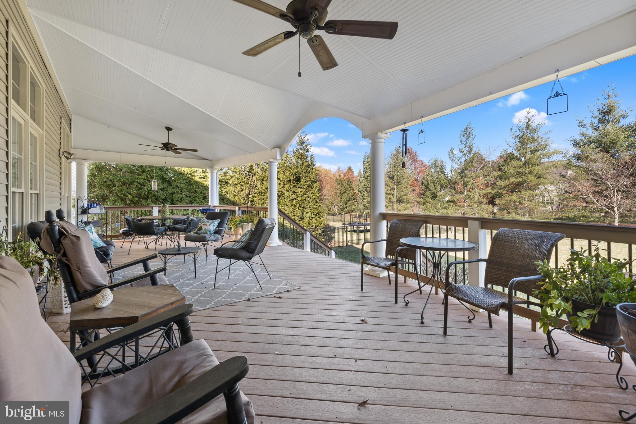 VILLAGE OF WAXPOOL - Residential