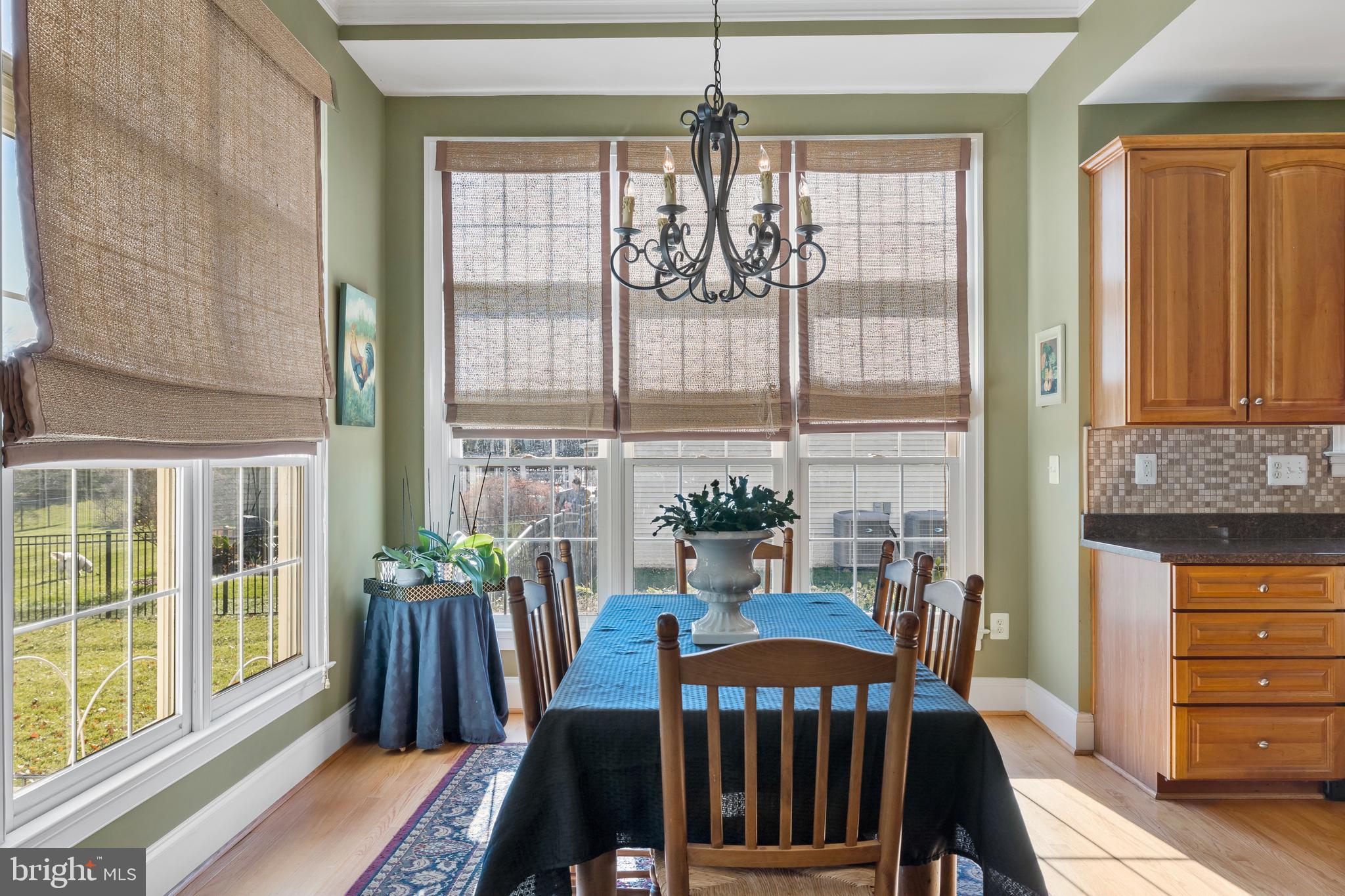 VILLAGE OF WAXPOOL - Residential