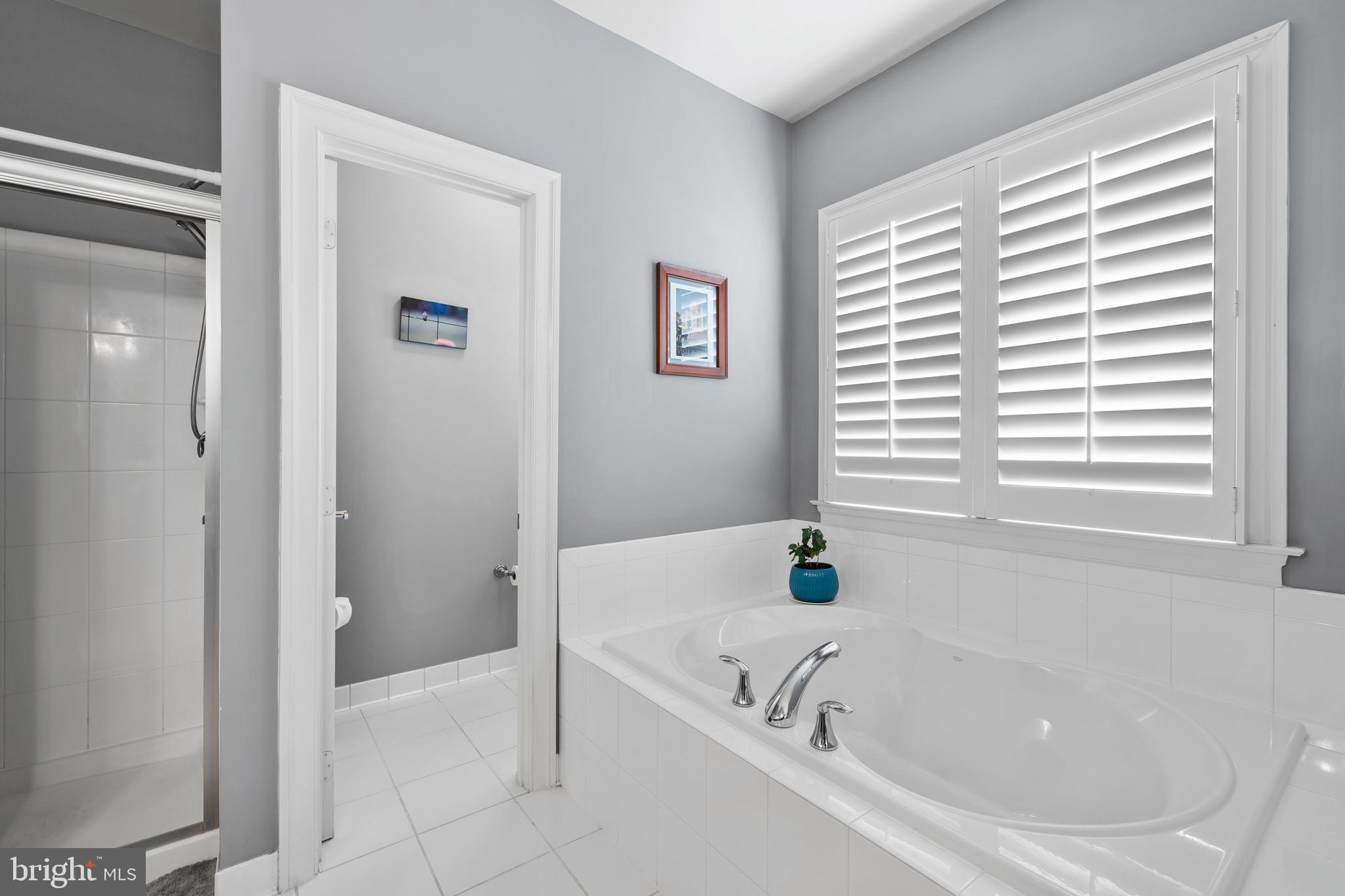 VILLAGE OF WAXPOOL - Residential