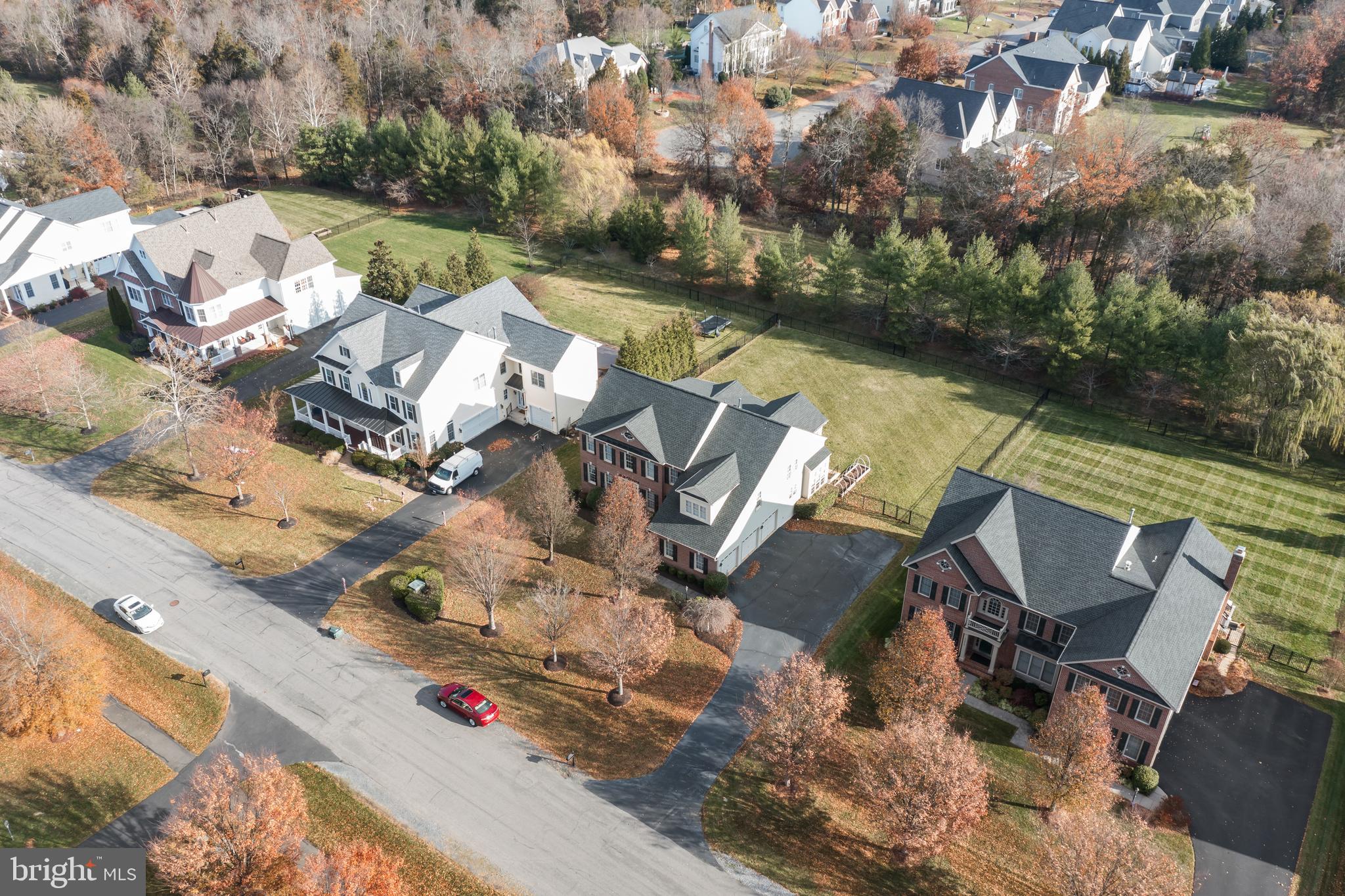 VILLAGE OF WAXPOOL - Residential