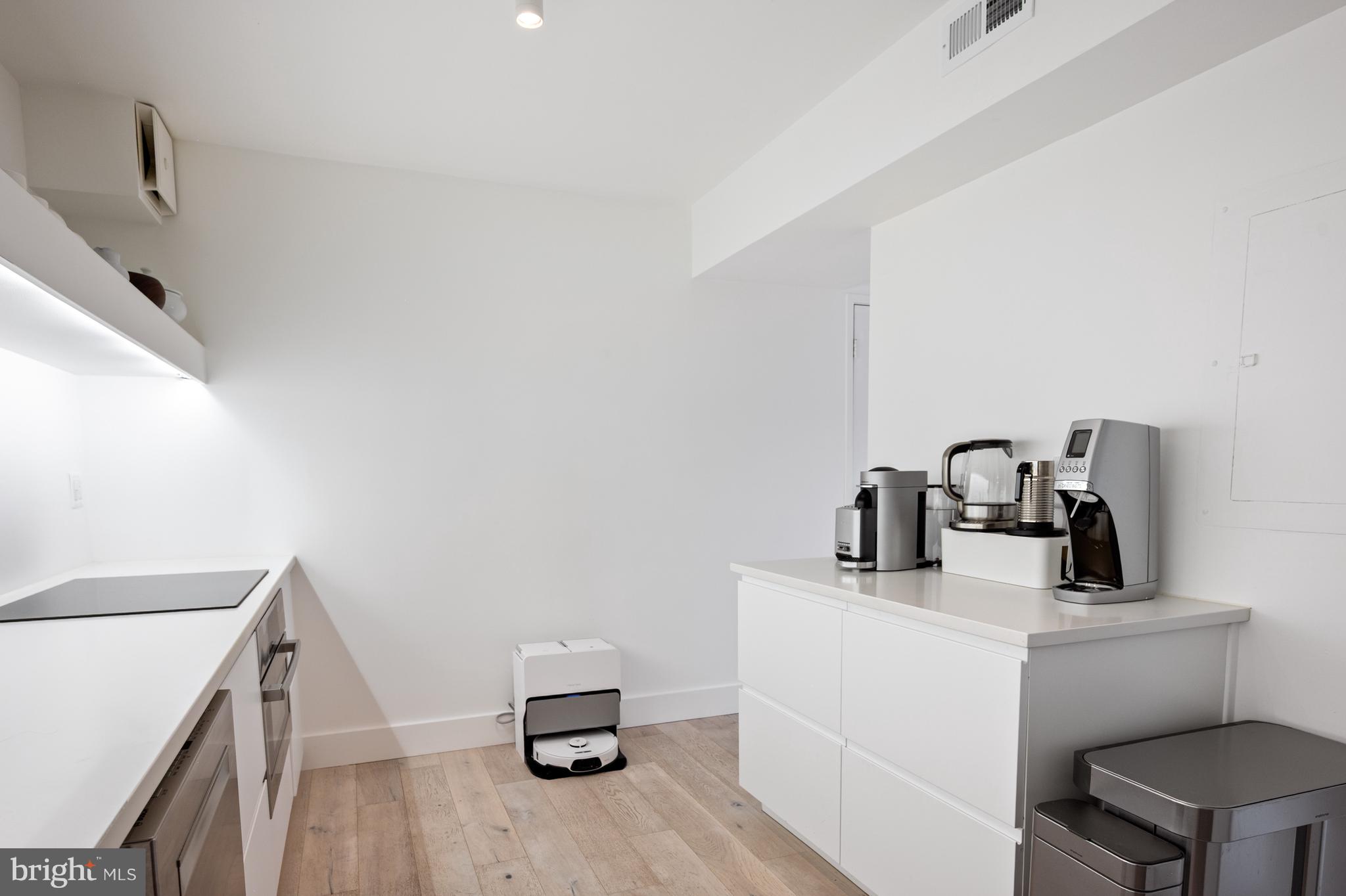 BELVEDERE CONDOMINIUM - Residential