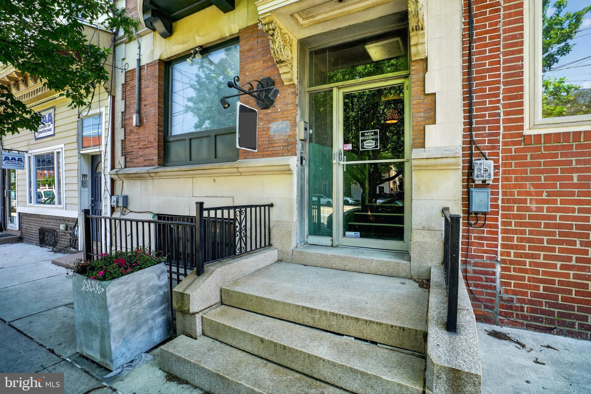440 E GIRARD AVENUE