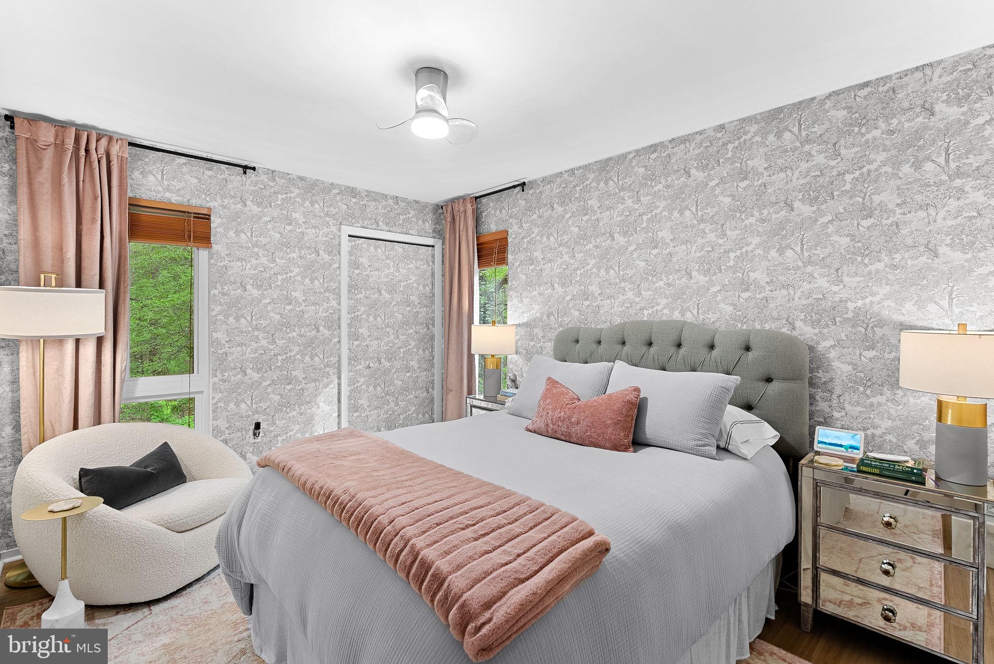 RESTON - Residential