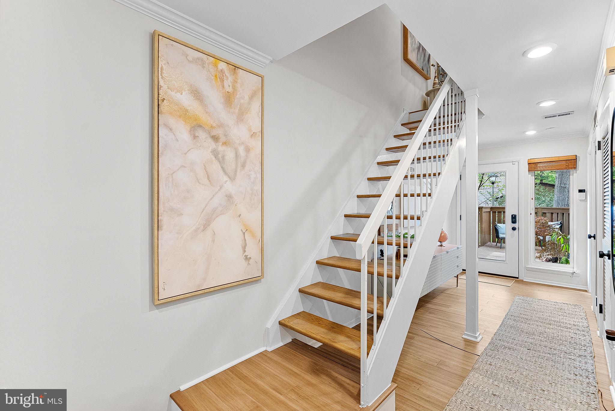 RESTON - Residential