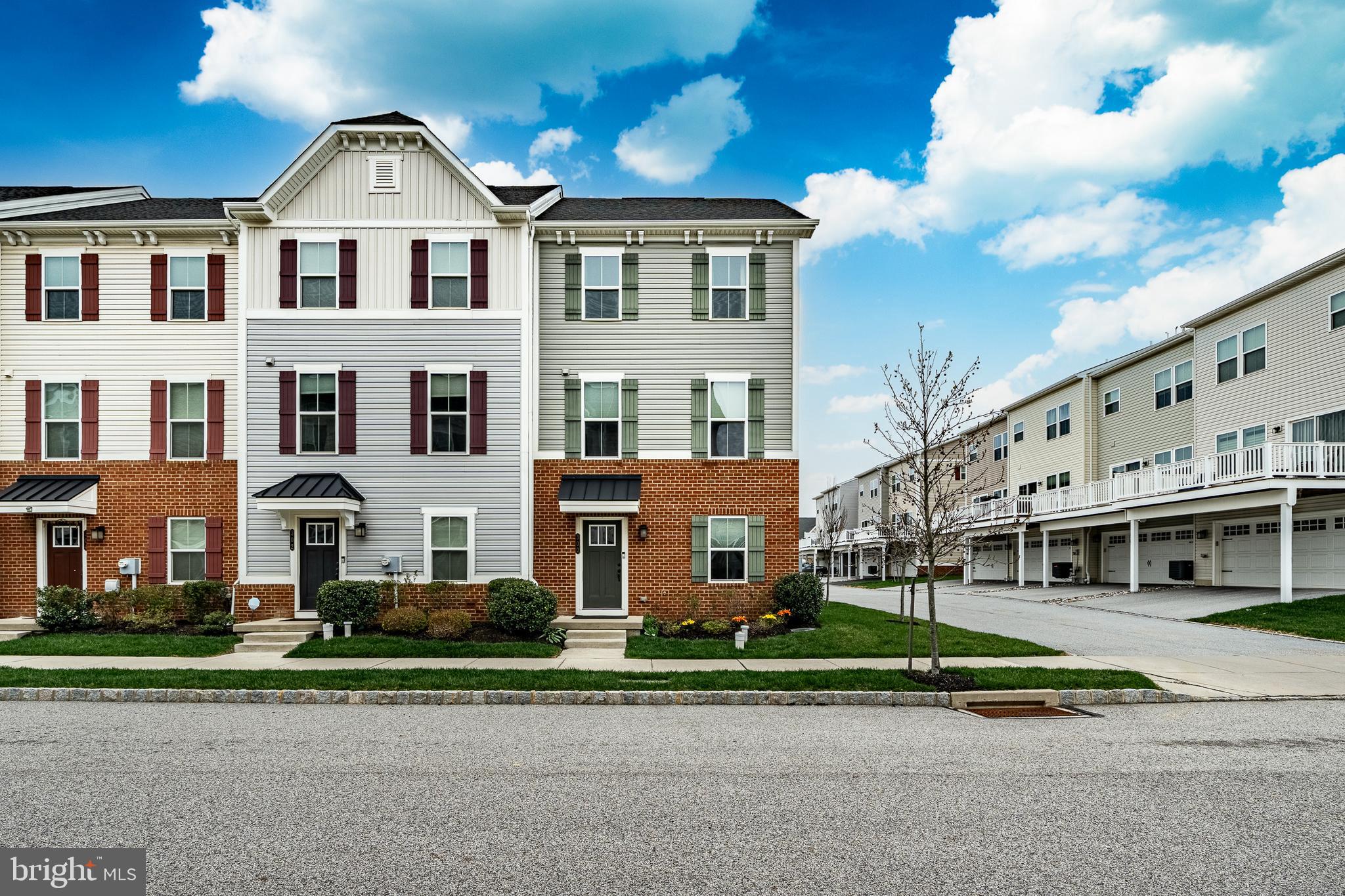 300 BLUE WELSH STREET