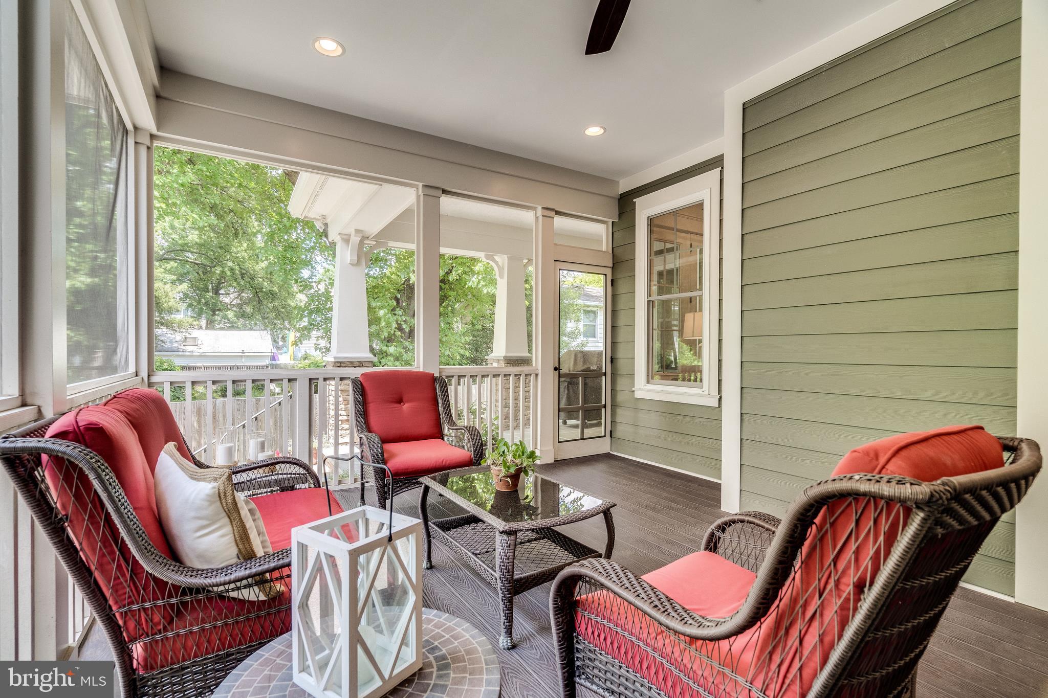 PLYMOUTH HAVEN - Residential