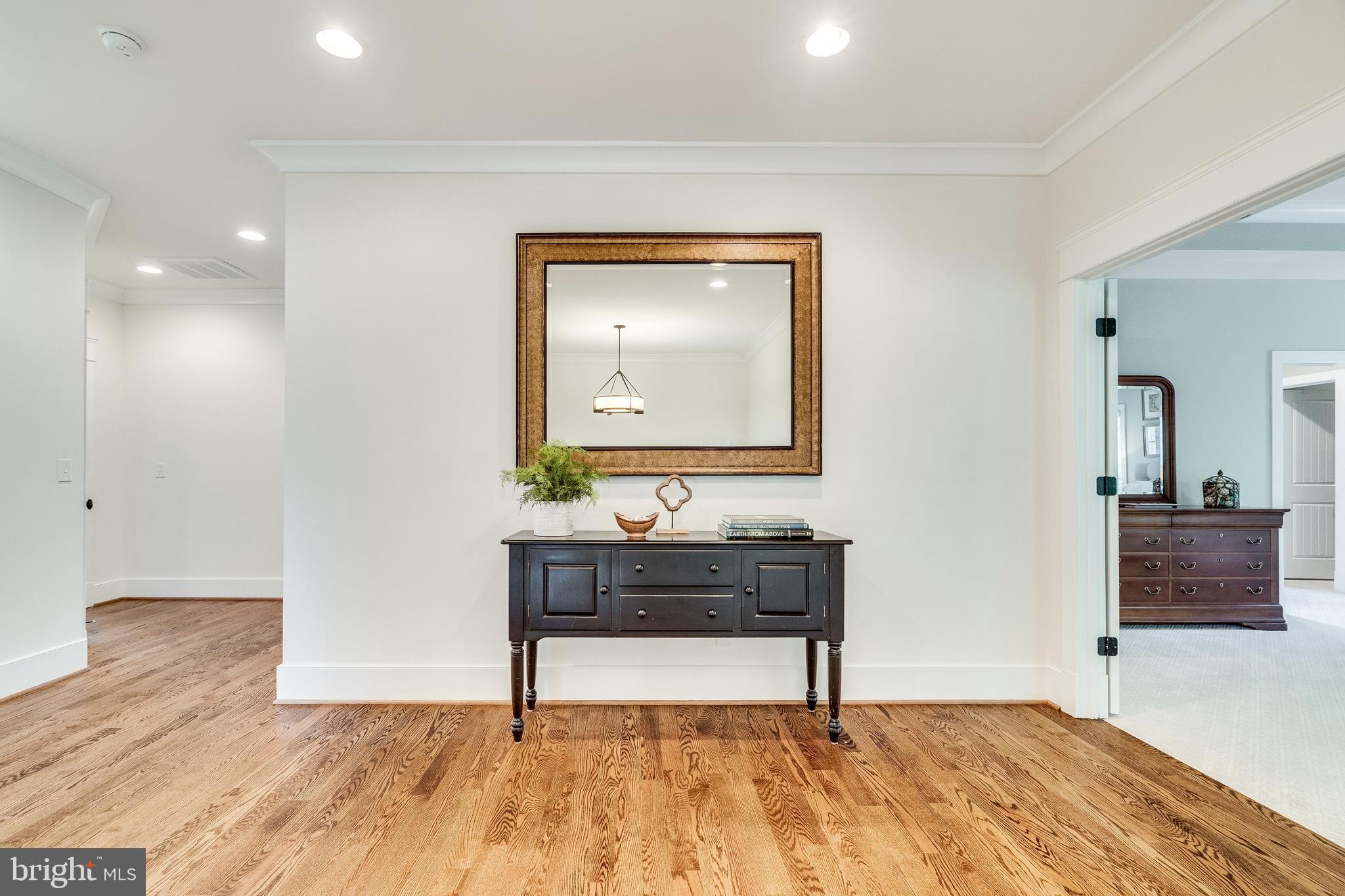 PLYMOUTH HAVEN - Residential