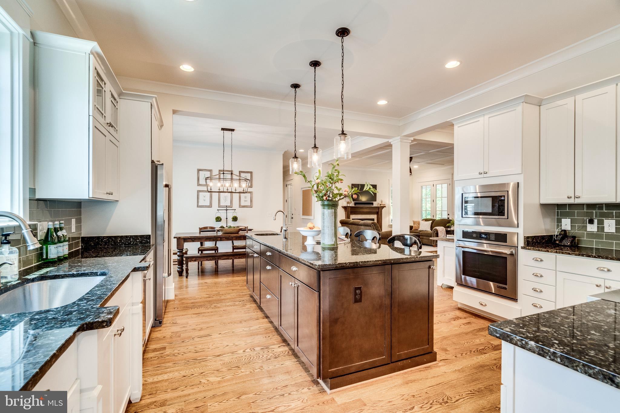 PLYMOUTH HAVEN - Residential