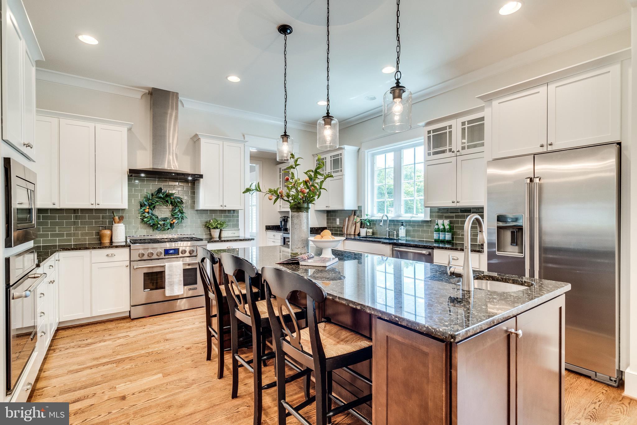 PLYMOUTH HAVEN - Residential