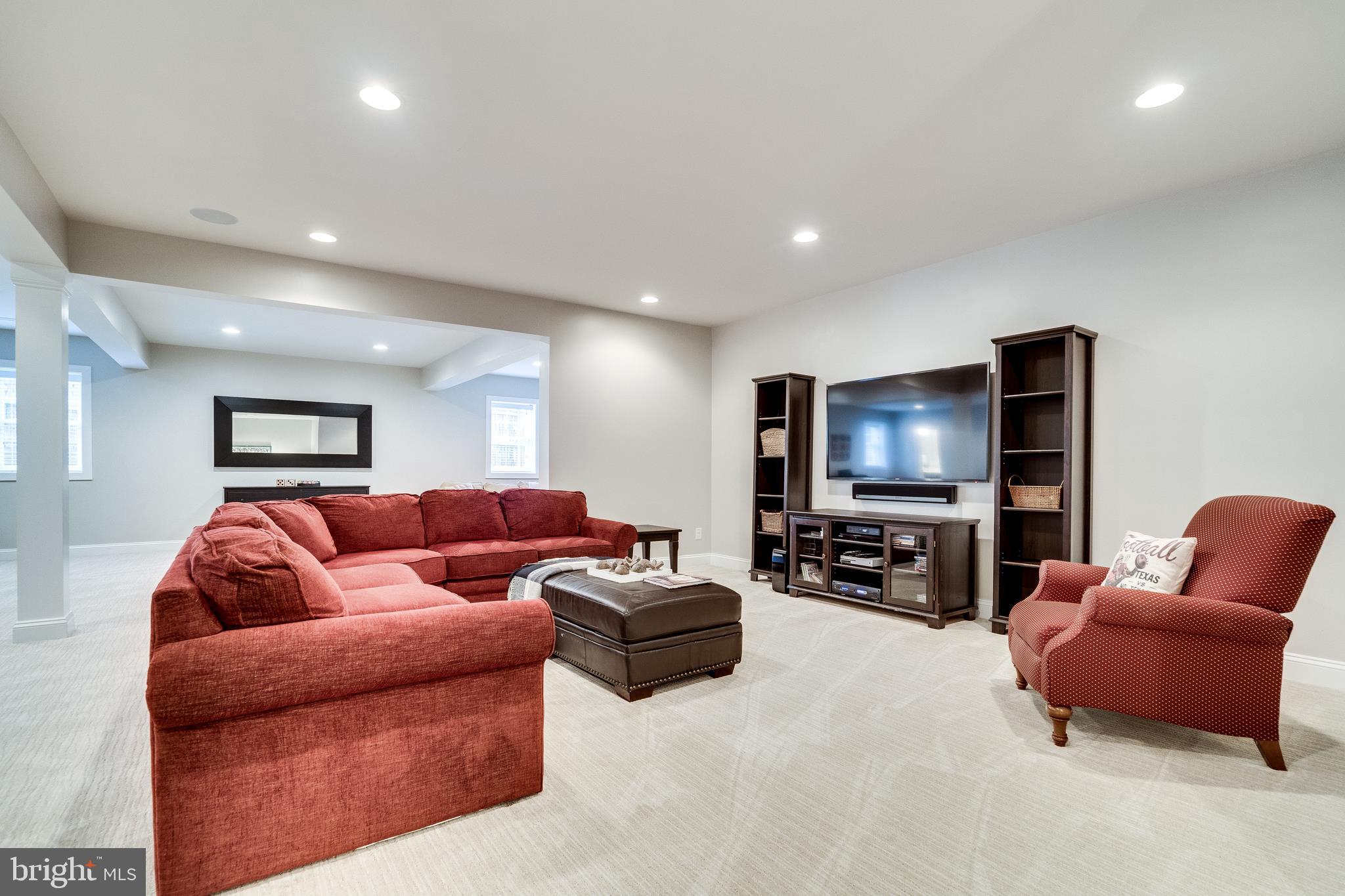 PLYMOUTH HAVEN - Residential