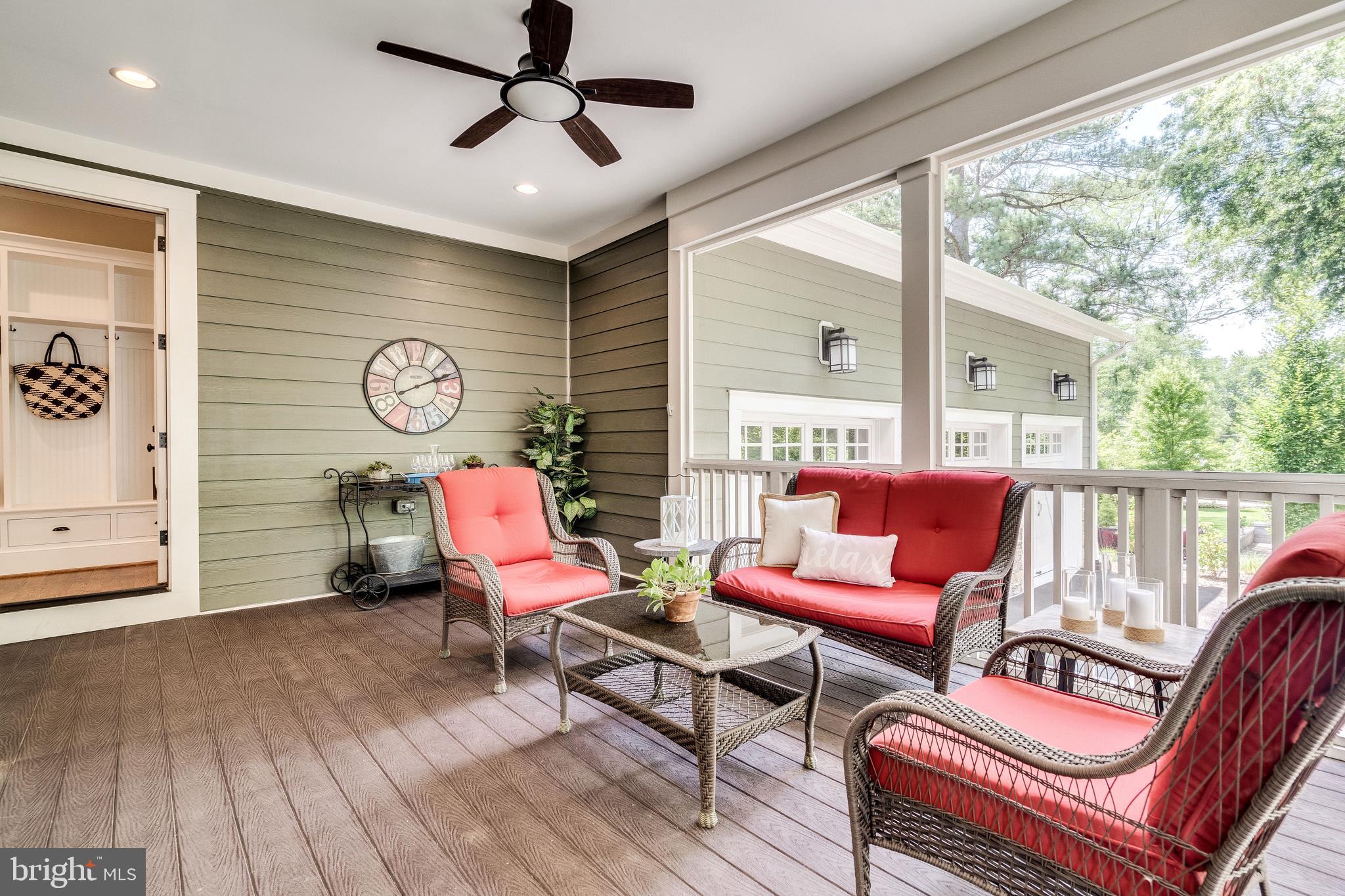 PLYMOUTH HAVEN - Residential