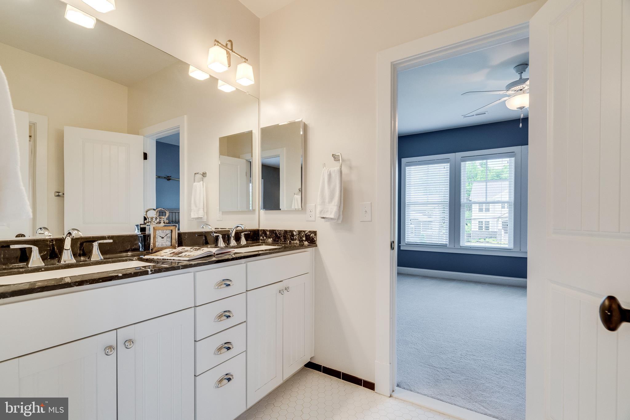 PLYMOUTH HAVEN - Residential