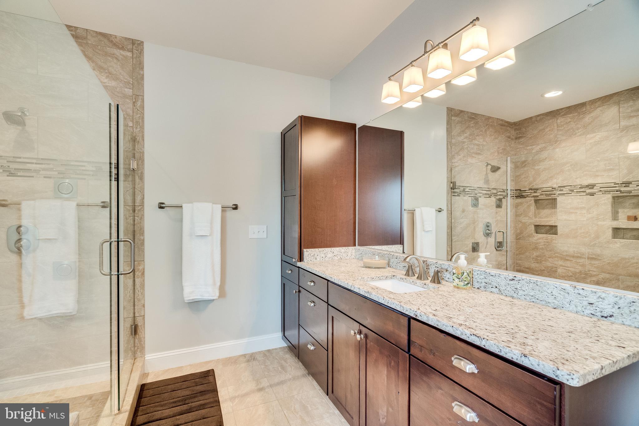 PLYMOUTH HAVEN - Residential