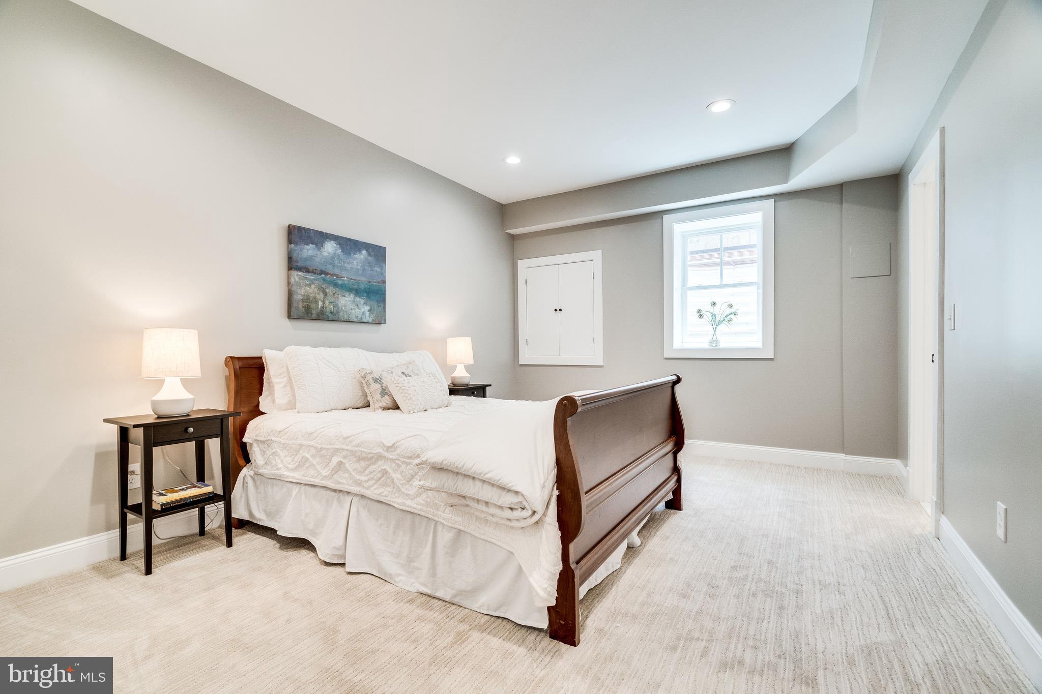 PLYMOUTH HAVEN - Residential