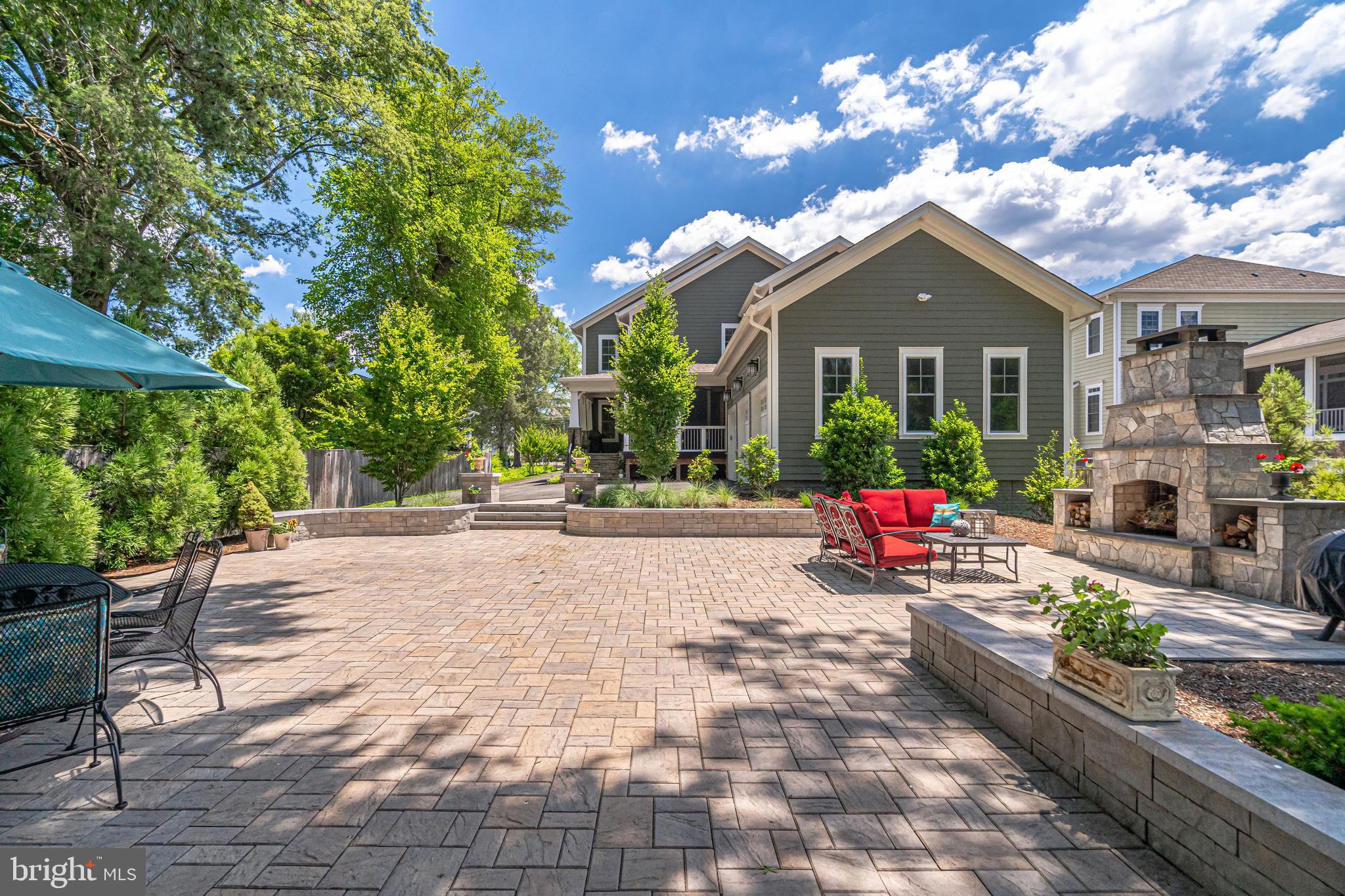 PLYMOUTH HAVEN - Residential