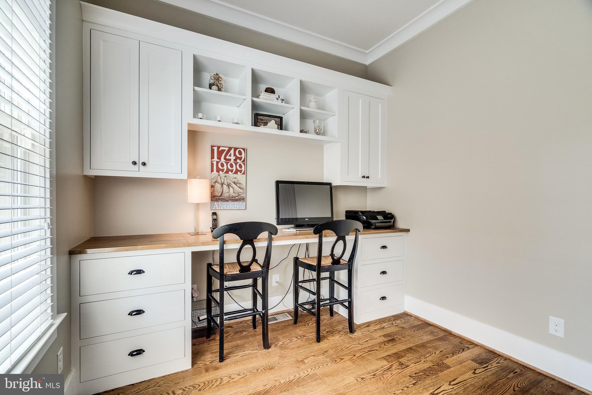 PLYMOUTH HAVEN - Residential