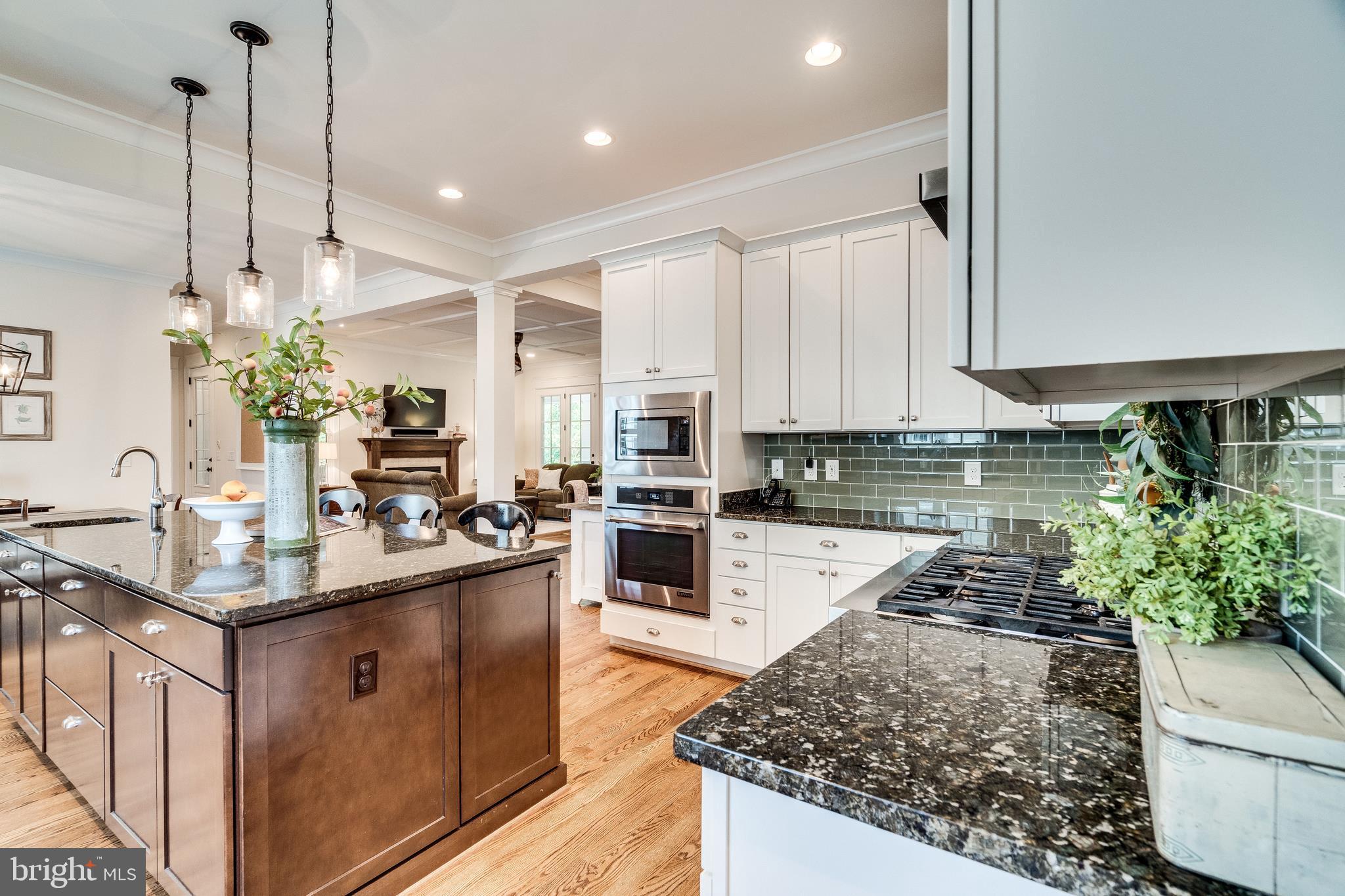 PLYMOUTH HAVEN - Residential