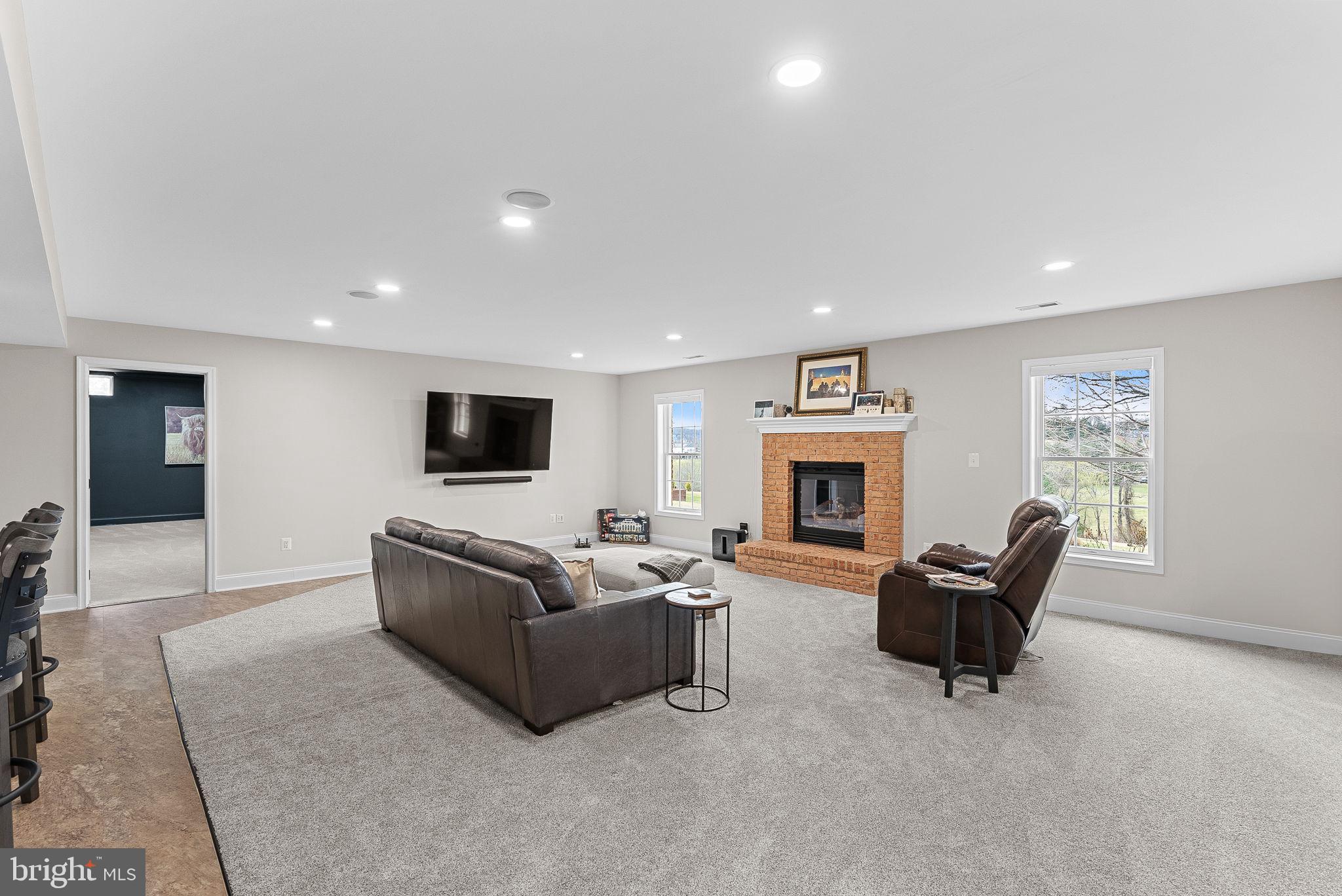 SHENSTONE - Residential