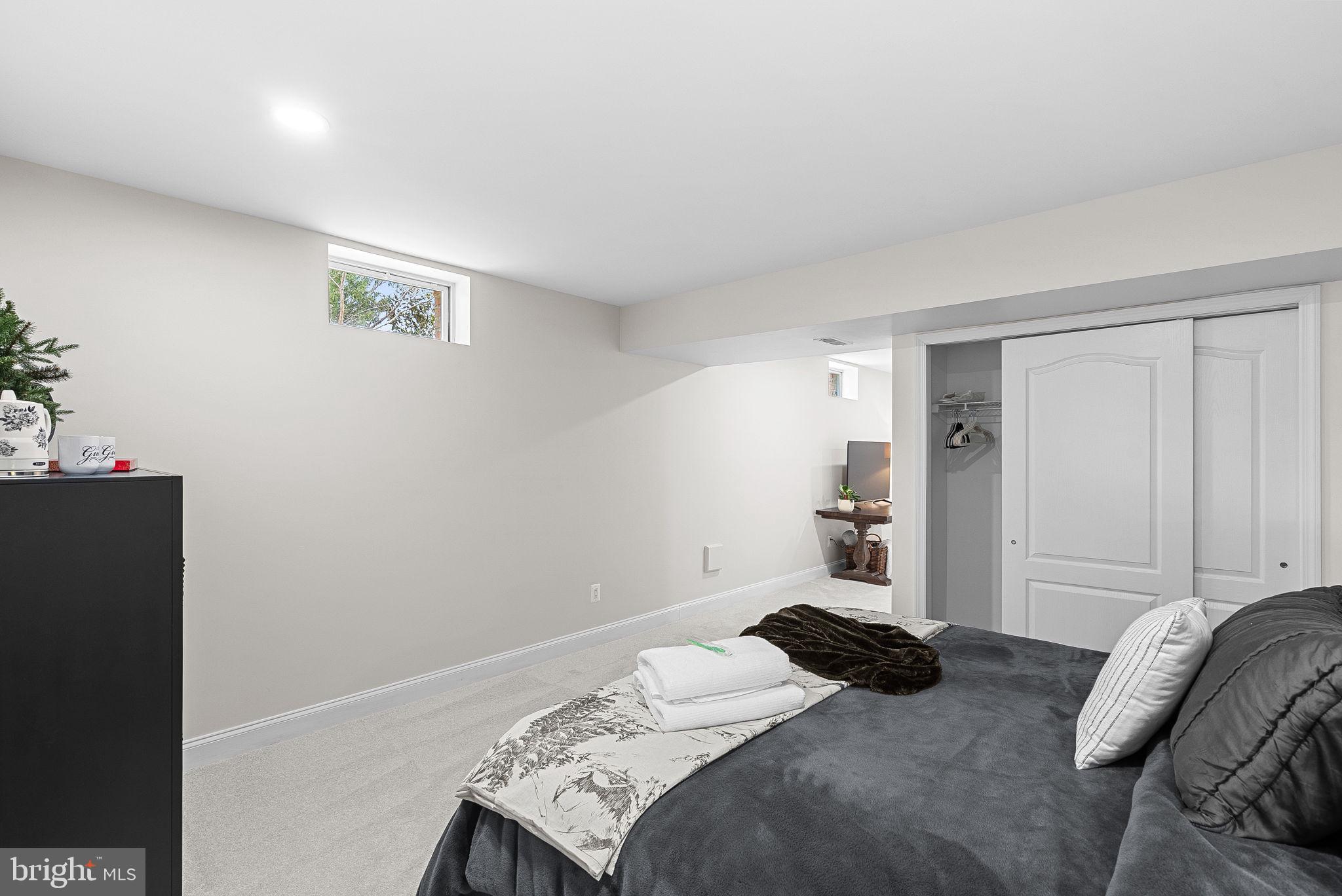 SHENSTONE - Residential