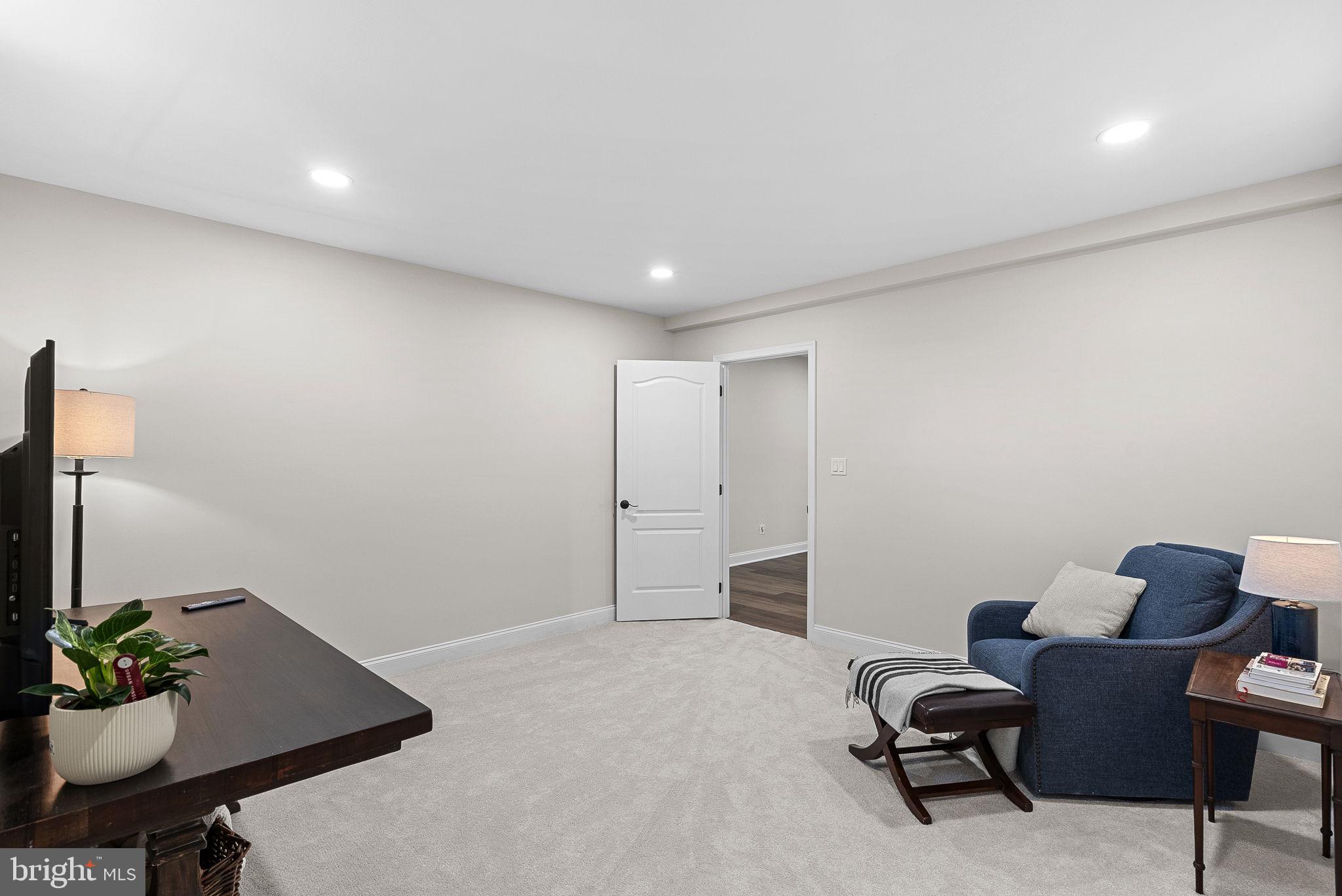 SHENSTONE - Residential