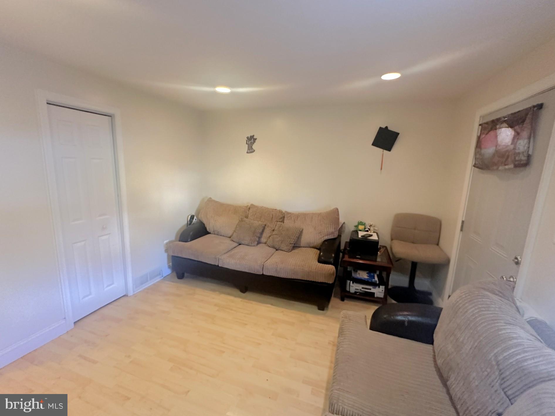 FULTON STREET - Residential