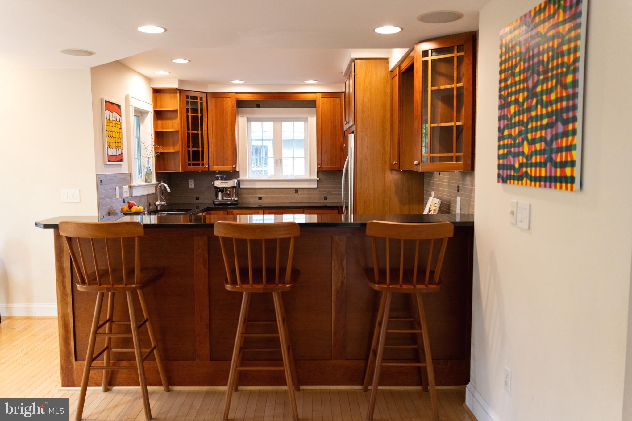 MOUNT WASHINGTON - Residential