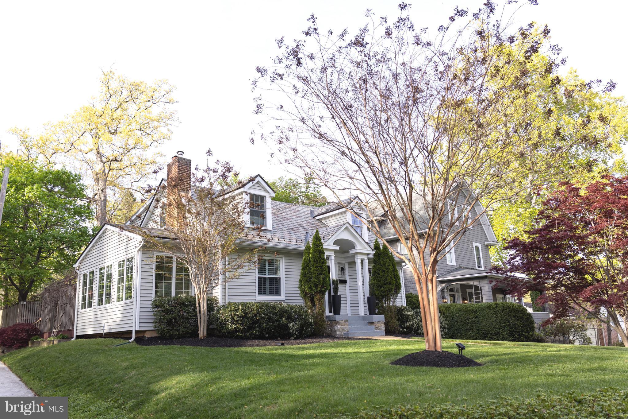 MOUNT WASHINGTON - Residential