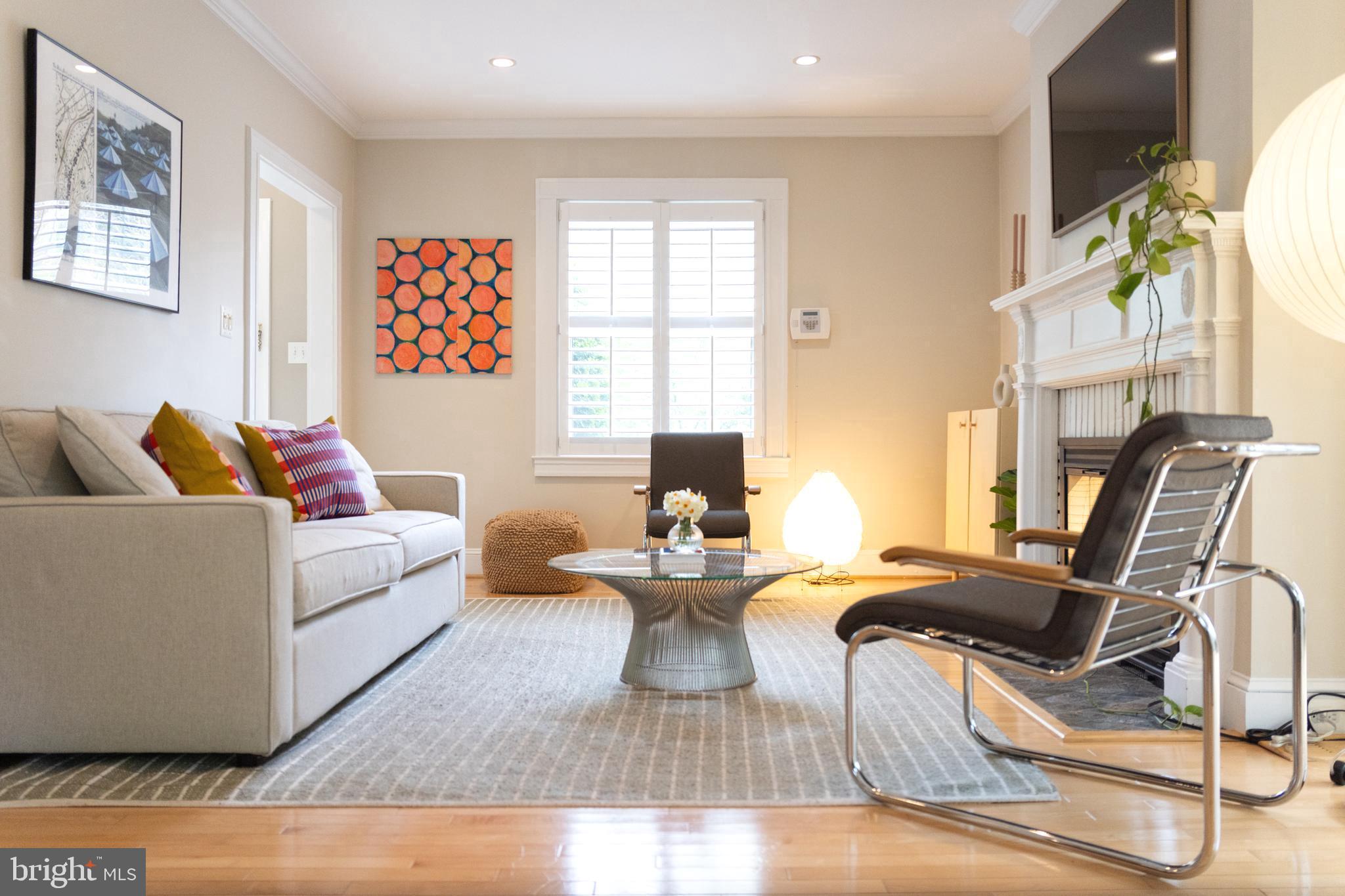 MOUNT WASHINGTON - Residential