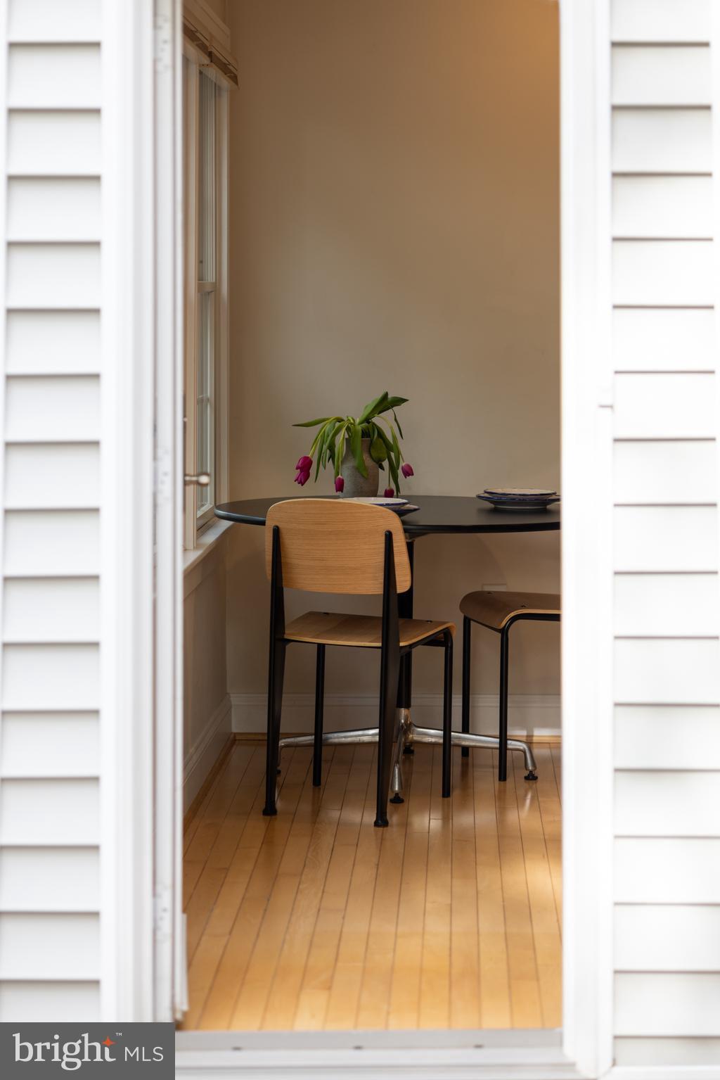 MOUNT WASHINGTON - Residential