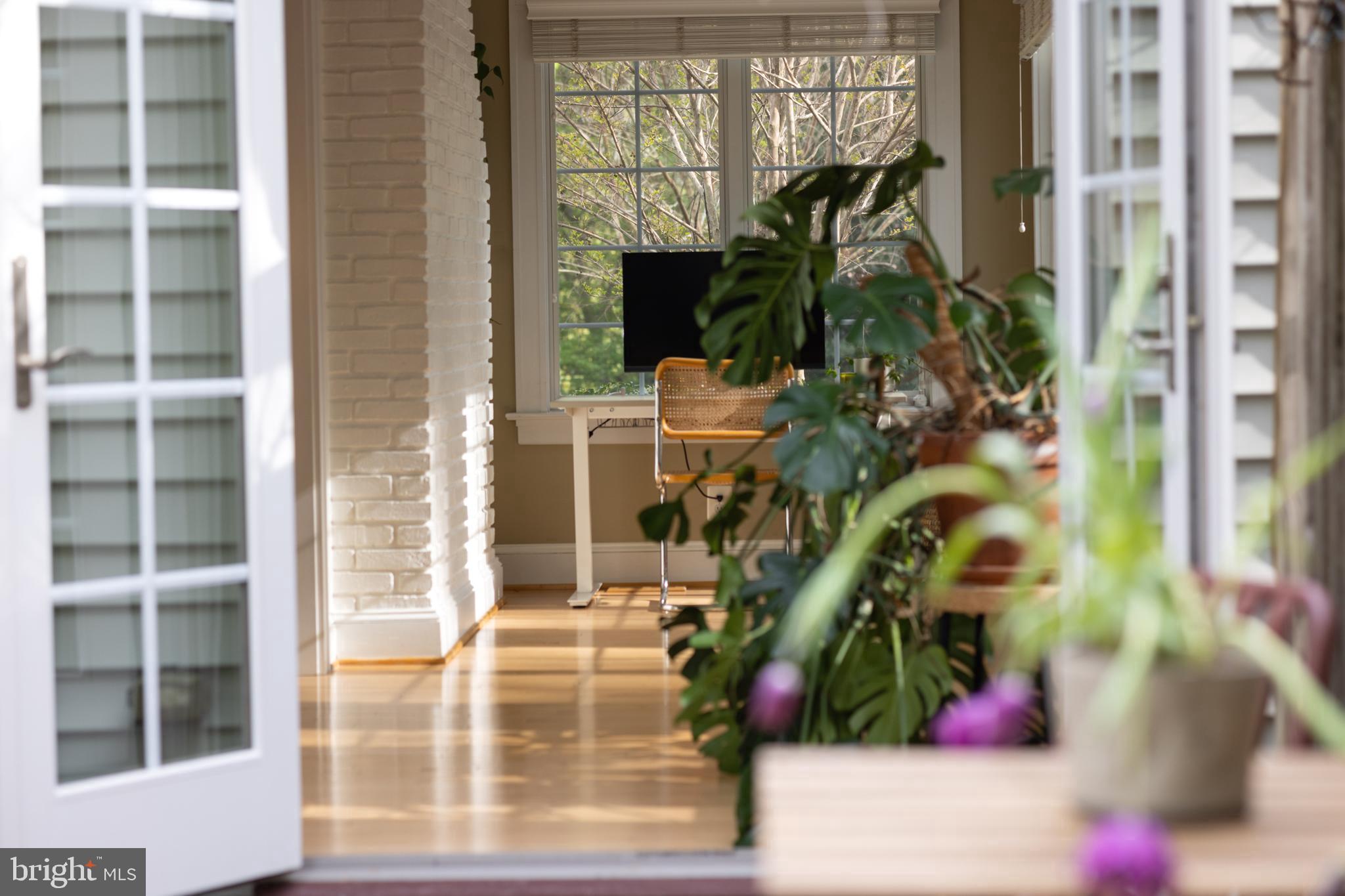 MOUNT WASHINGTON - Residential